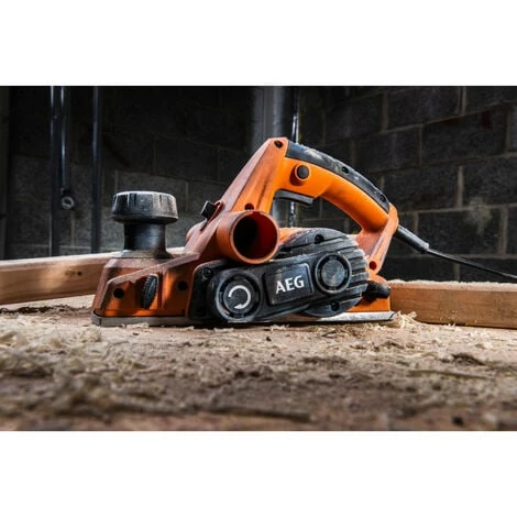 Rabot AEG 700W - 82mm PL700 4 Rabot AEG 700W - 82mm PL700 – Image 2