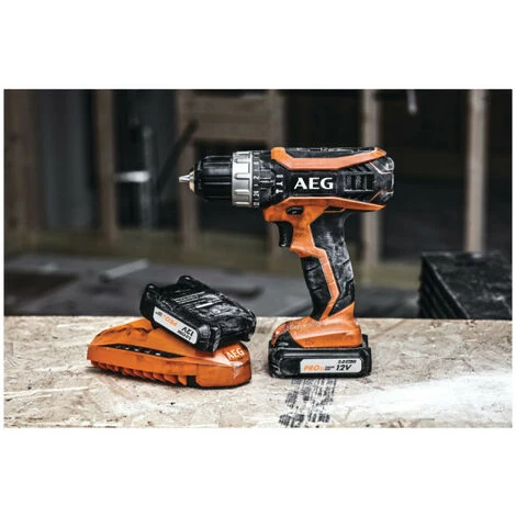 Perceuse à Percussion AEG 12V Tradesman Gen III BSB12G3LI-202C - 2 Batterie 2,0Ah - 1 Chargeur 6 Perceuse à Percussion AEG 12V Tradesman Gen III BSB12G3LI-202C - 2 Batterie 2,0Ah - 1 Chargeur – Image 4